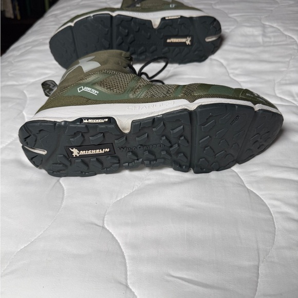 🔥 Under Armour Men’s Charged Core Mid Boots Gore-Tex — Size 9 — OD Green 🔥 - Picture 12 of 17